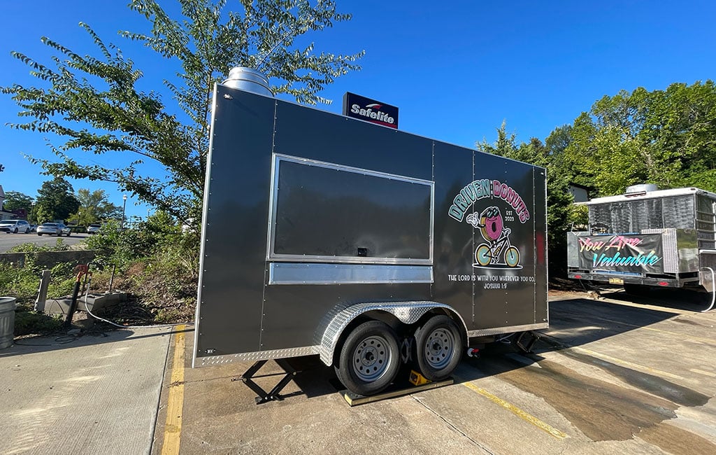 New mini donut trailer set to open in Fayetteville
