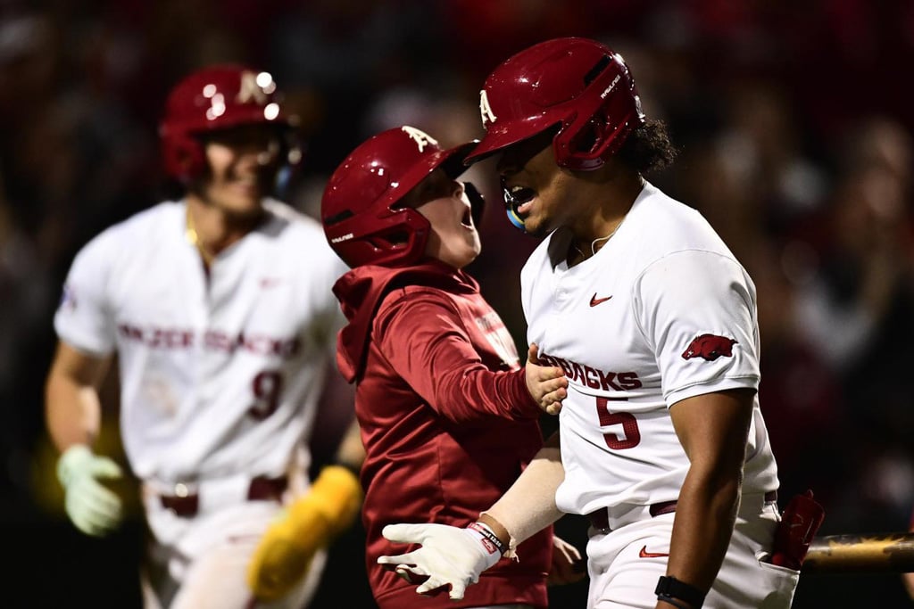 Kendall Diggs’ homer seals victory over LSU