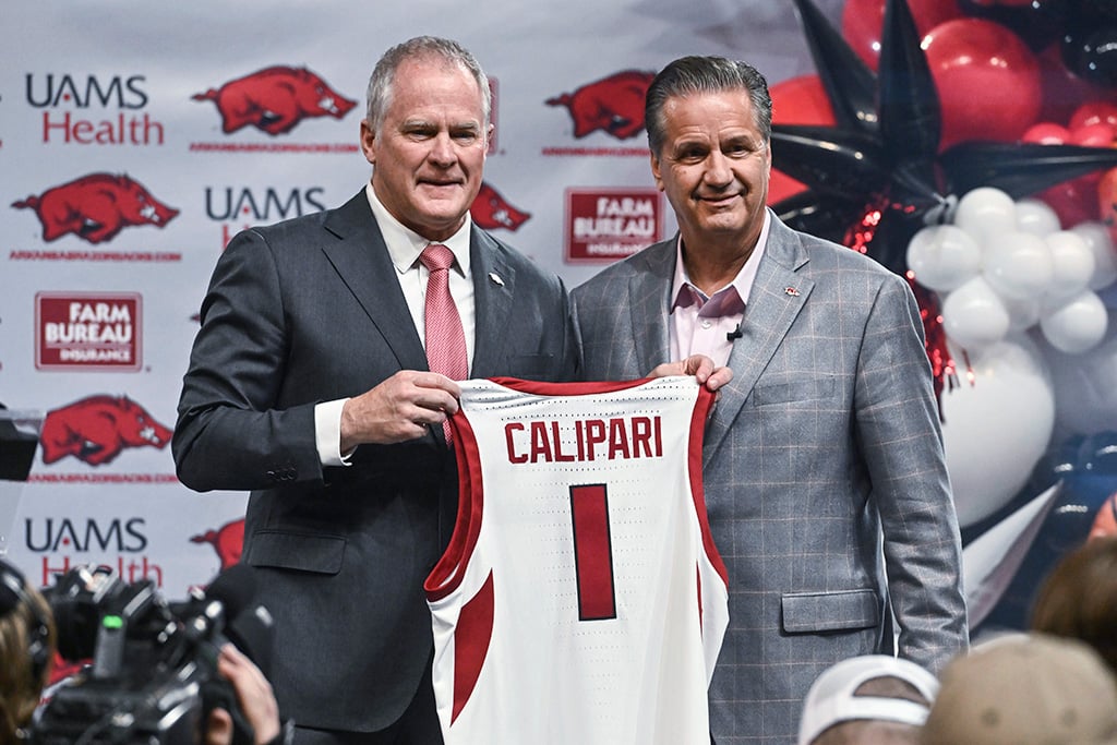 Calipari seeks to duplicate his winning touch at Arkansas